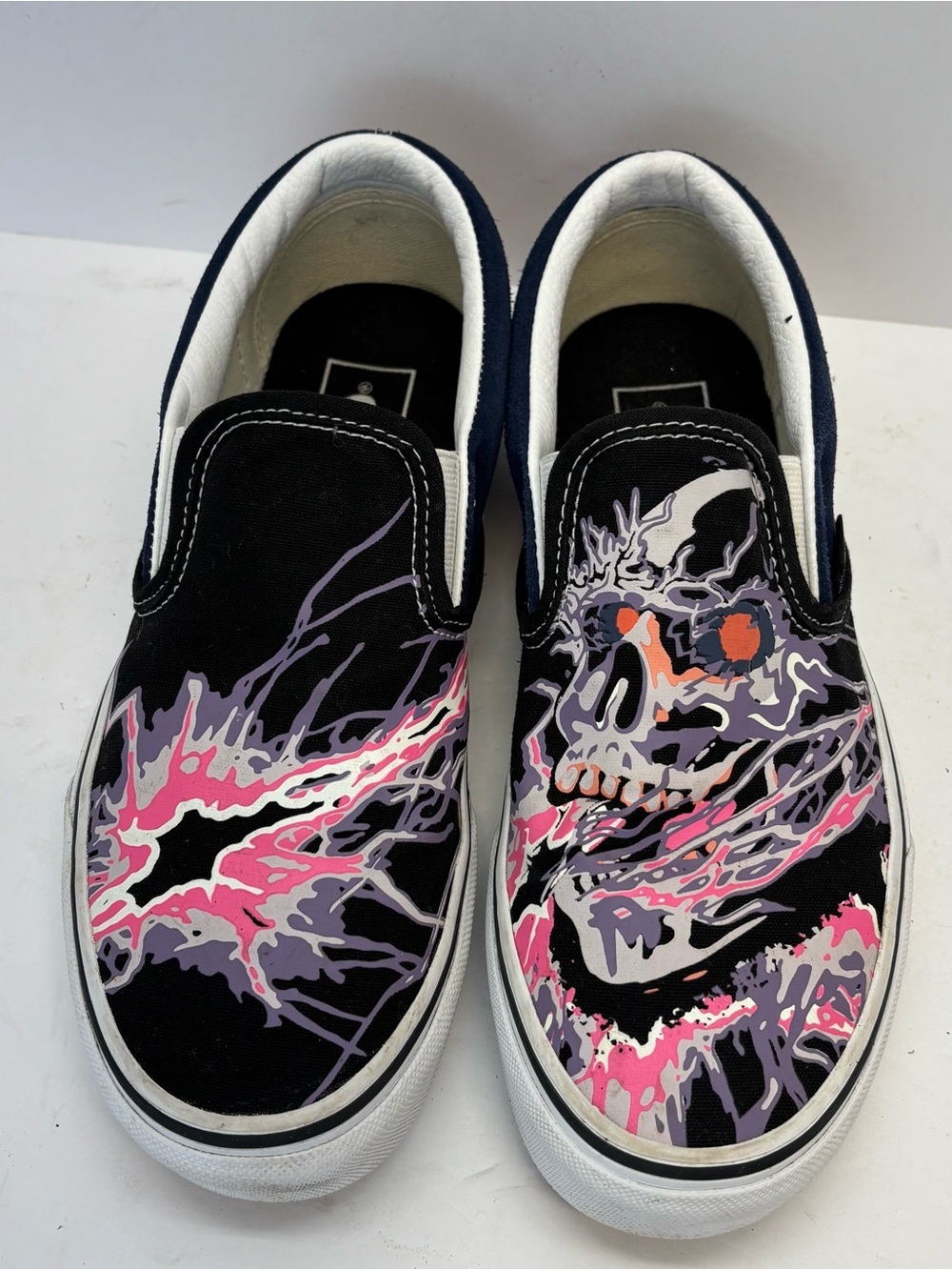 Vans Zap Skull Classic Slip On Glow In Dark Sneakers Shoes Black Men 6/W 7.5 - Picture 3 of 10